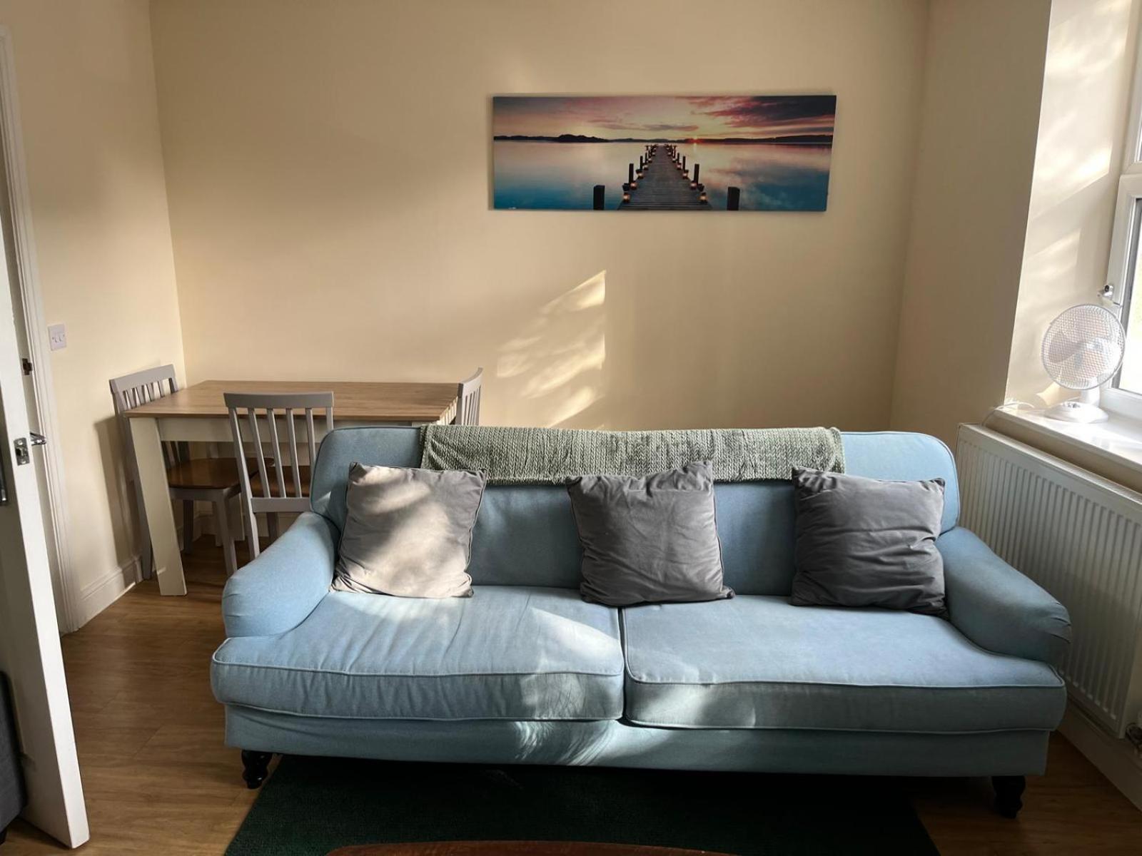 Short Term Lets From £15 Per Person Per Night Appartement Bristol Buitenkant foto
